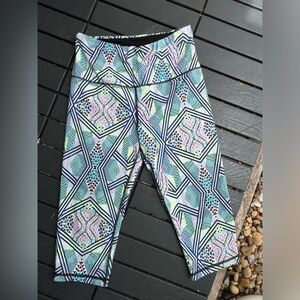 Womens Victoria’s Secret medium leggings